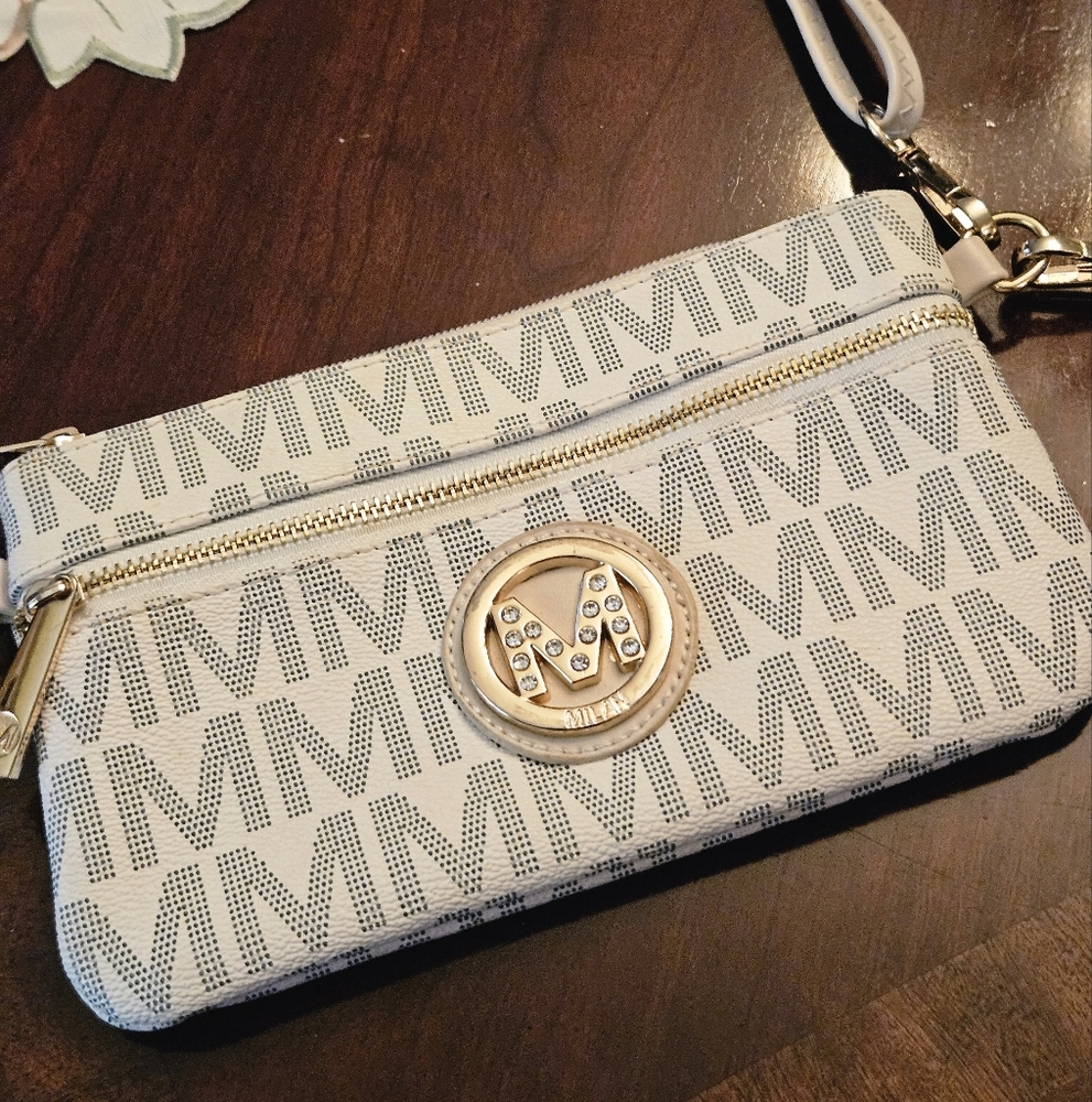 Brand new Milan crossbody shoulder purse